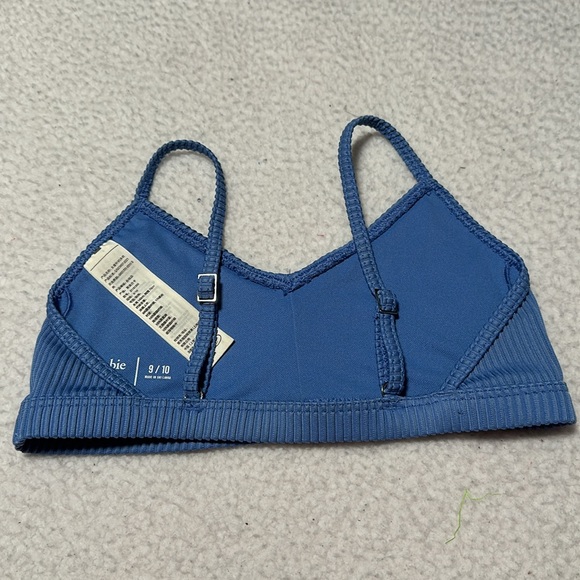 Abercrombie Kids Girls Bikini Top, EUC (Wore Once), Size 9/10 (AK Sizing) - Picture 4 of 6